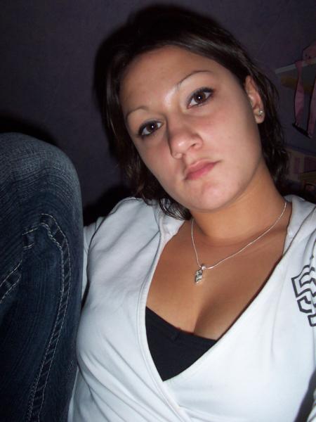 alex fille trop sympa copine de félicien 